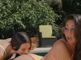 April Olsen and Jennie Rose go fucking berserk pussy licking mode