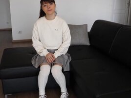 Cute 19-year-old goes a step beyond with her casting