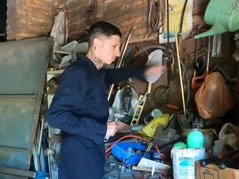 The mechanic is ready to fix his car in exchange for sex