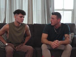 Teen with a great booty gets naked and prepares for a bang