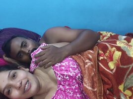 Bearded lad and his Desi wife decide to make a sex tape