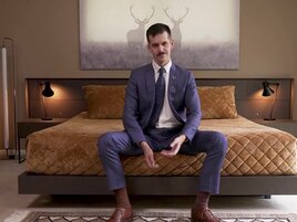 Submissive twink lets the DILF do kinky things to him