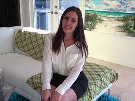 Brittany Shae is going to get blasted by this meaty peen