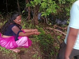 Cumming on the face of the thick Indian MILF outdoors