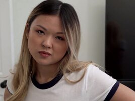 Stepbrother seduced by a cute teen with a perfect pussy