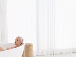 Stepmom is going to get off after bathing with her boy