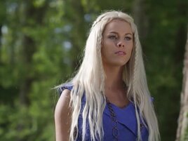 Threesome in a Game of Thrones-inspired porn movie
