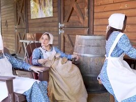 Stepsisters with sexy bodies fuck in an Amish settlement