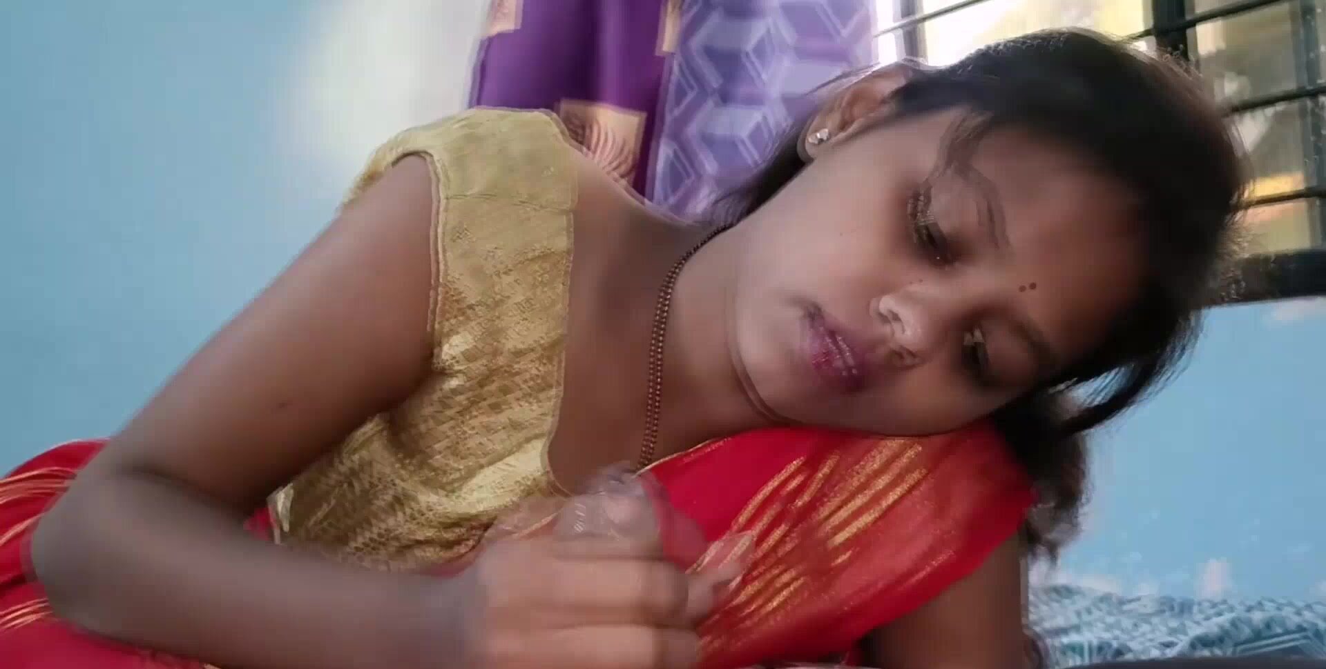 Indian babe wearing a saree gives a blowjob and rides