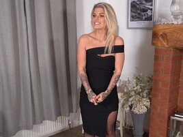 Robyn Quinn gives a blowjob and gets fucked in POV