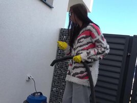 Public fuck with two women who crave FFM sex and money