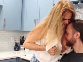 Kitchen fuck with a meaty blonde MILF in a white blouse